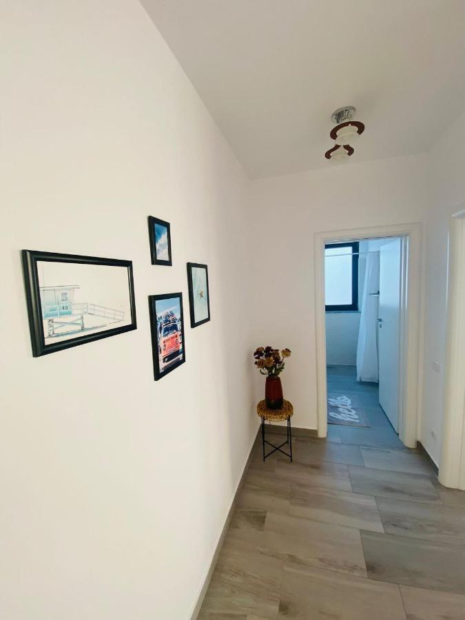 Soho Apartment - City View With Rooftop Garden Бухарест Екстер'єр фото